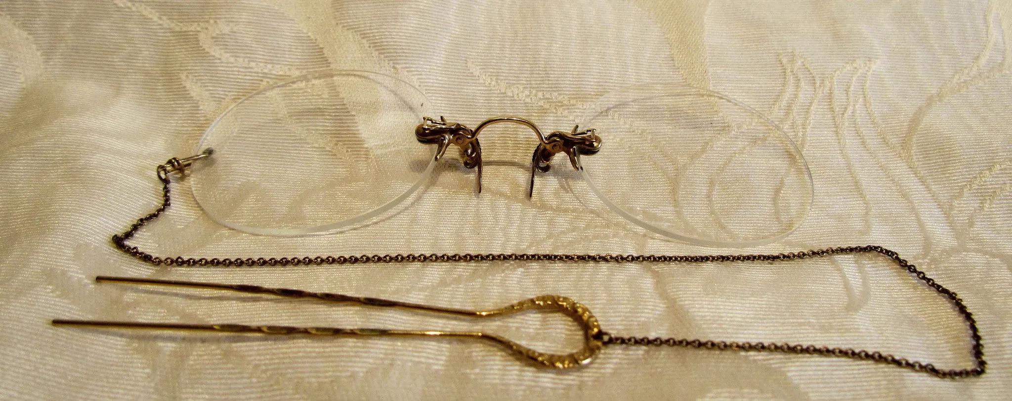 12Kt GF Pince Nez Eyeglasses Victorian Spectacles 1800s SHUR-ON Ladies Glasses With Hairpin & Case