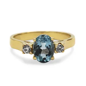 18ct Aquamarine Diamond Trilogy Ring