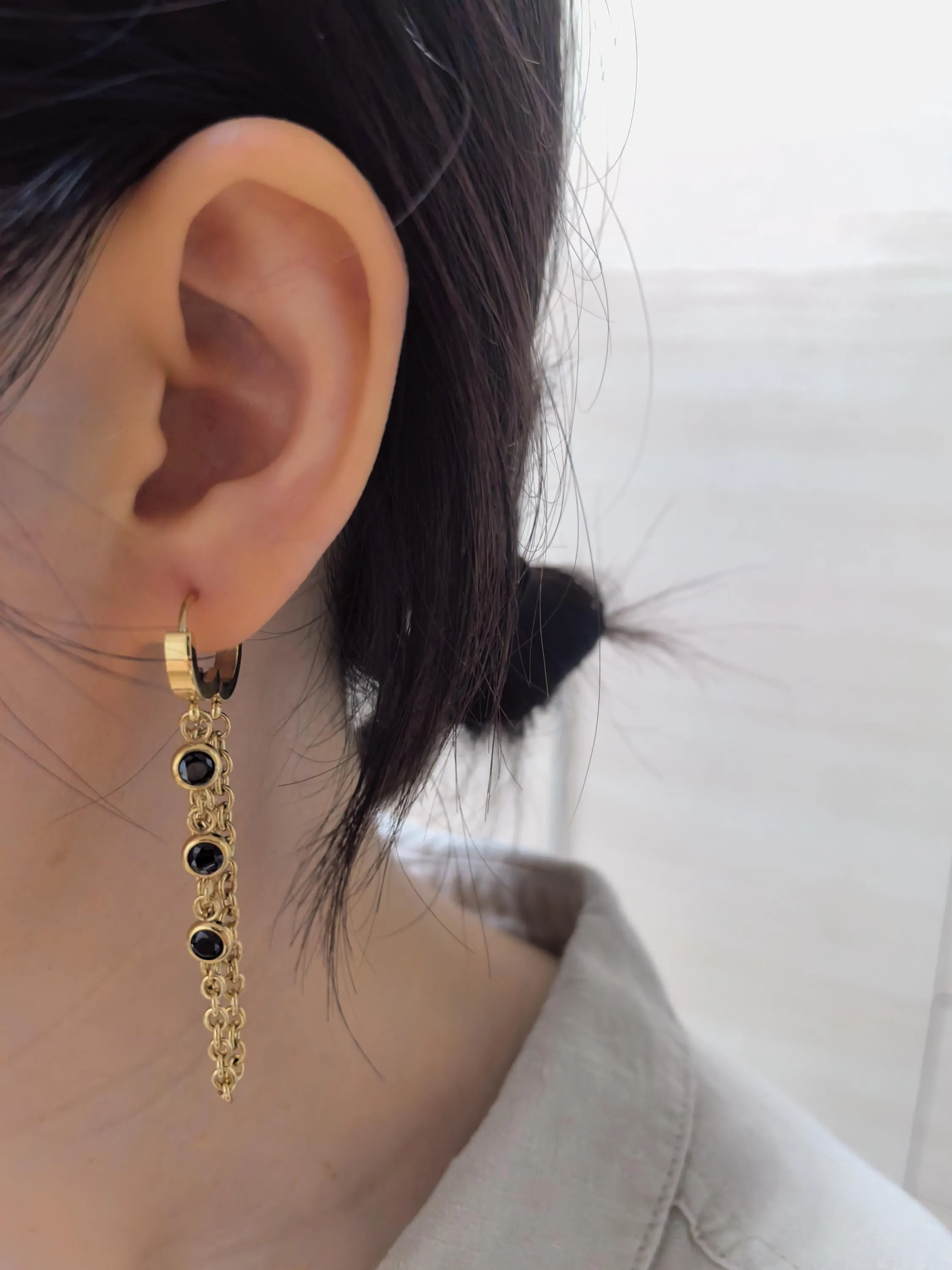 Black Zircon 18K Gold Plate Huggie Hoop Link Drop Dangle Linear Earrings