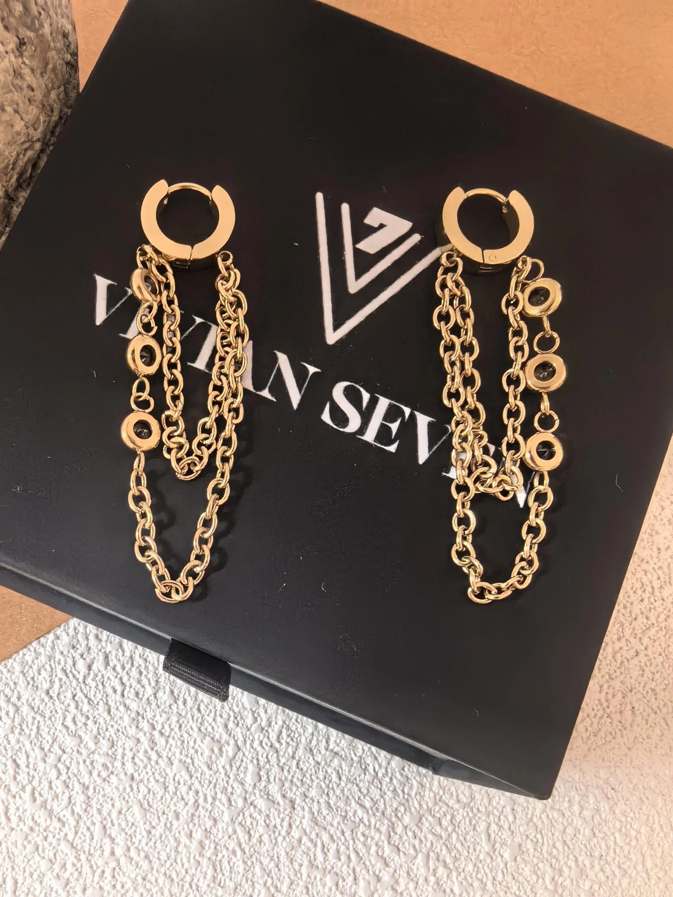 Black Zircon 18K Gold Plate Huggie Hoop Link Drop Dangle Linear Earrings