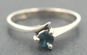Blue Aquamarine 925 Sterling Silver Claw Set Ring