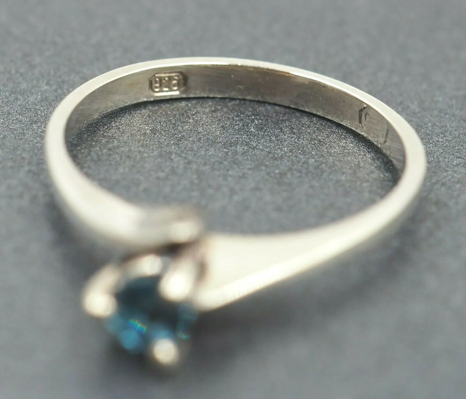 Blue Aquamarine 925 Sterling Silver Claw Set Ring