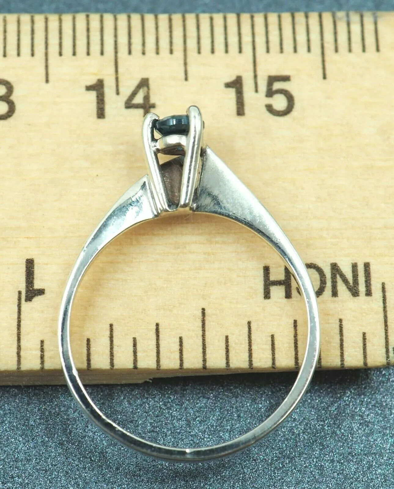Blue Aquamarine 925 Sterling Silver Claw Set Ring