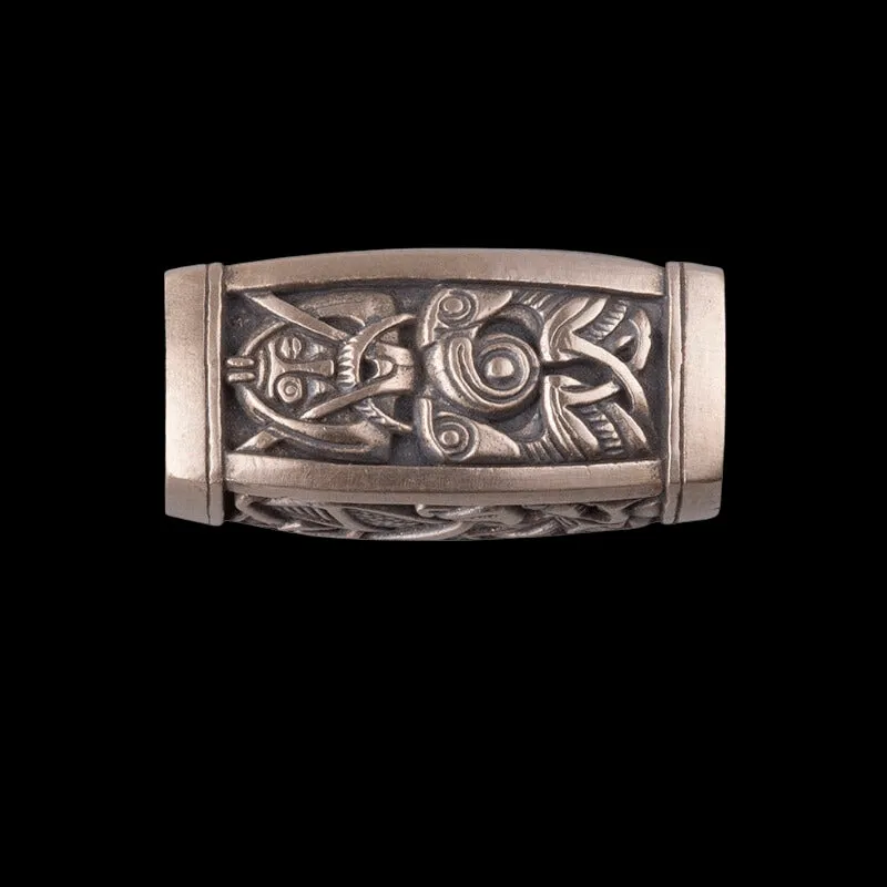 Colgante de cuentas vikingas de bronce hecho a mano