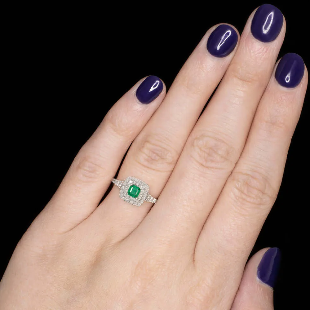 EMERALD EXCELLENT CUT F-G VS DIAMOND COCKTAIL RING DOUBLE HALO 14k WHITE GOLD