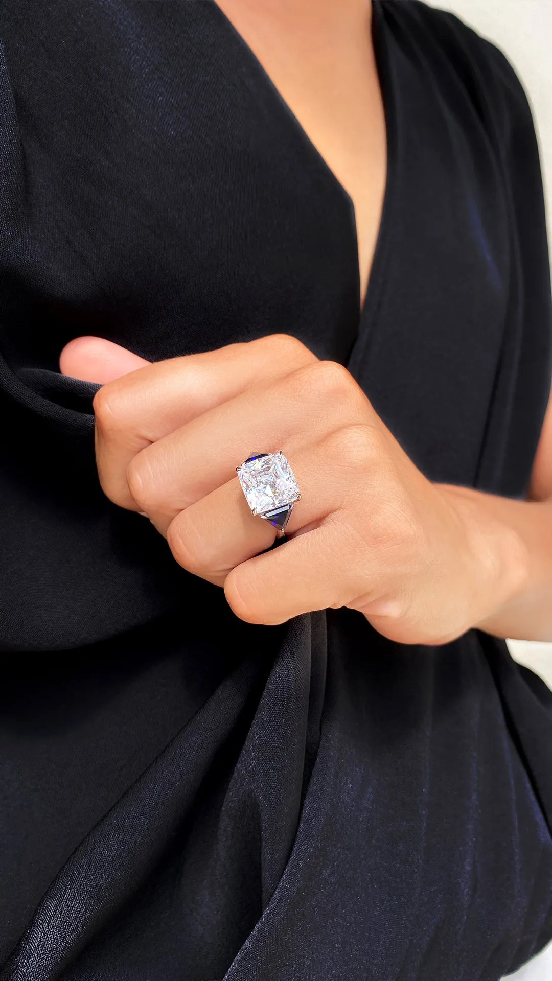 Gemma Sapphire Cocktail 9K White Gold