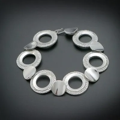 Hardware vintage silver bracelet