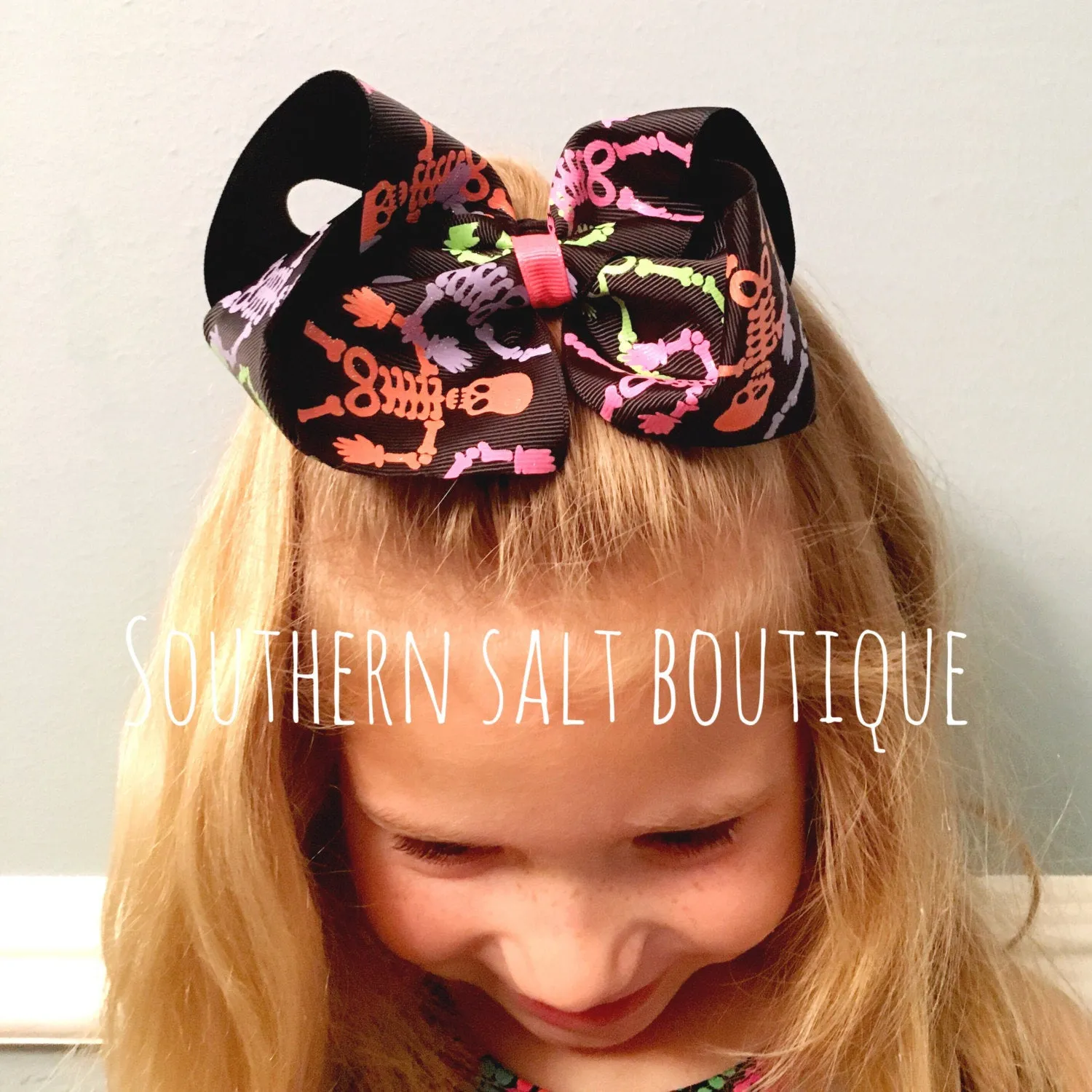 Large Skelton Bow - Halloween Bow - Large Bow