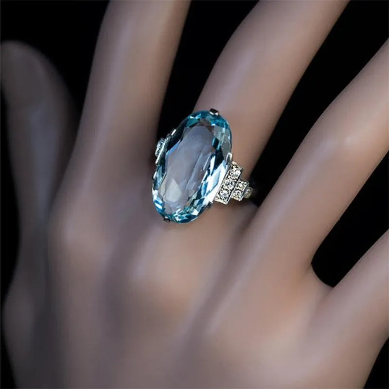 Luxury Jewelry Big Oval Cut Sky Blue Zircon Engagement Ring for Women in Silver Color