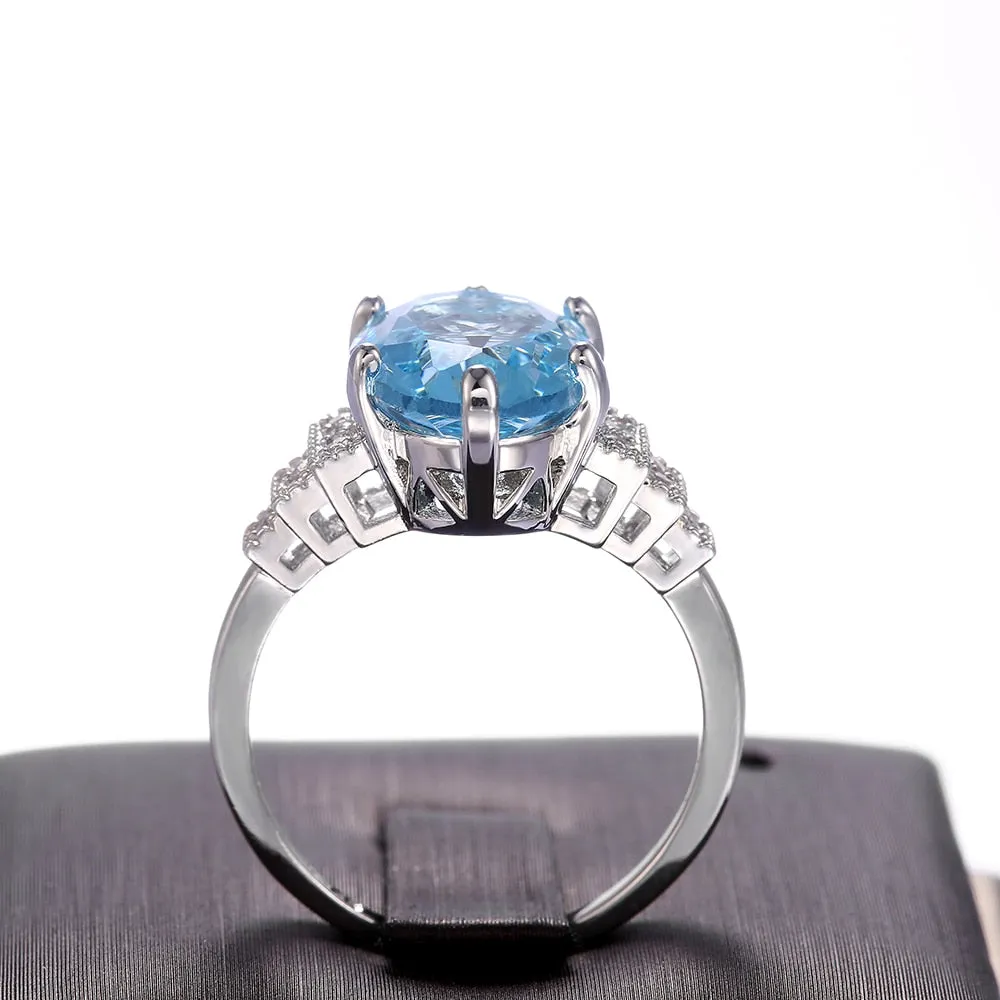 Luxury Jewelry Big Oval Cut Sky Blue Zircon Engagement Ring for Women in Silver Color