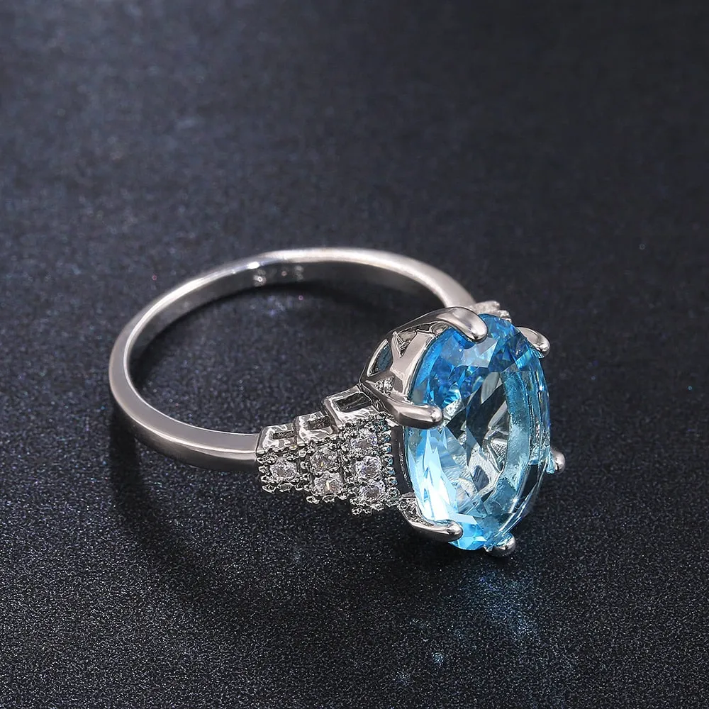 Luxury Jewelry Big Oval Cut Sky Blue Zircon Engagement Ring for Women in Silver Color