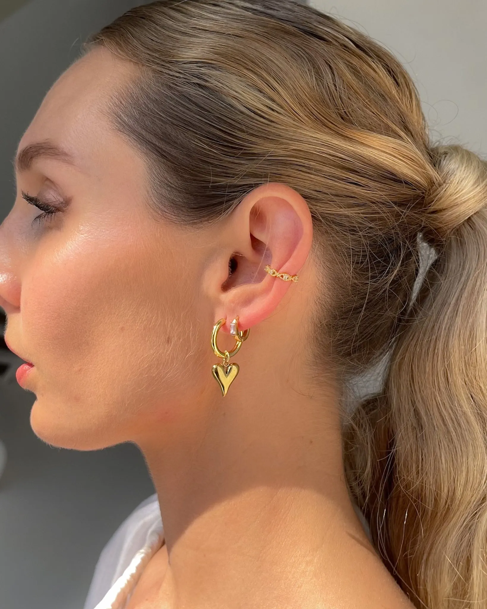 PINK ZIRCON HUGGIE HOOP EARRINGS SET 18K GOLD PVD