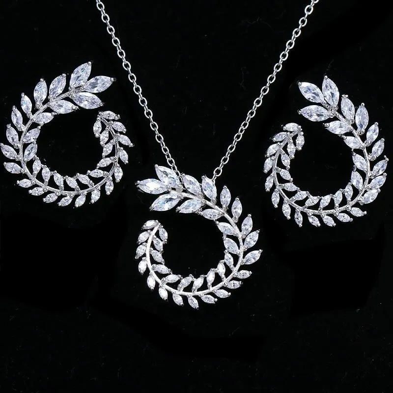 Pretty Pendant Necklace And Earrings Jewelry Sparkling AAA  Quality CZ Stone Jewelry Set