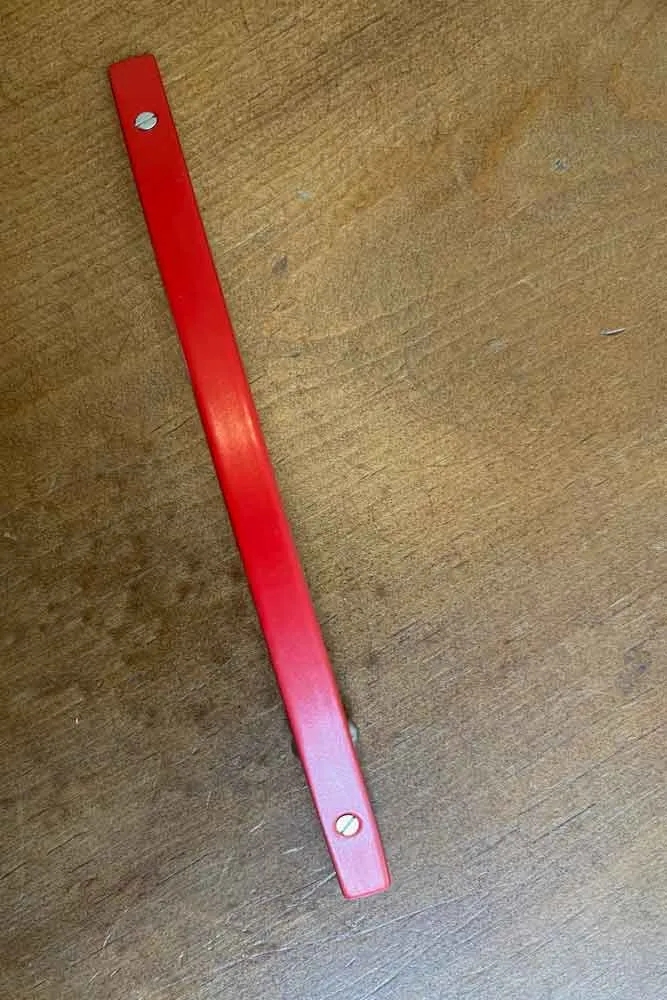 Red  XS Barrette 21