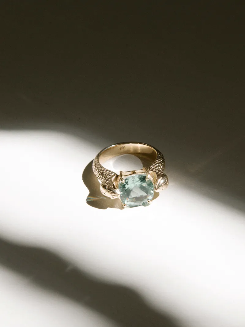 Serpent Cocktail Ring | 9k Gold (all stones)