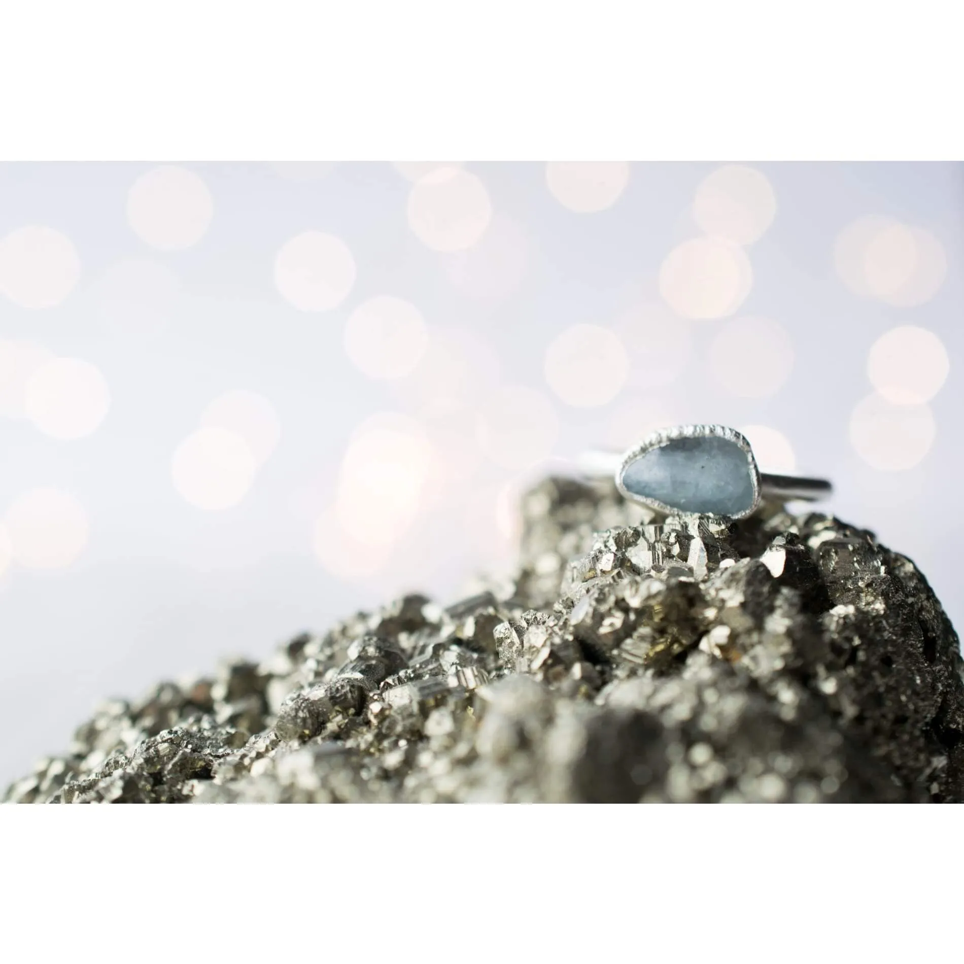 Silver Aquamarine crystal ring | Raw aquamarine ring