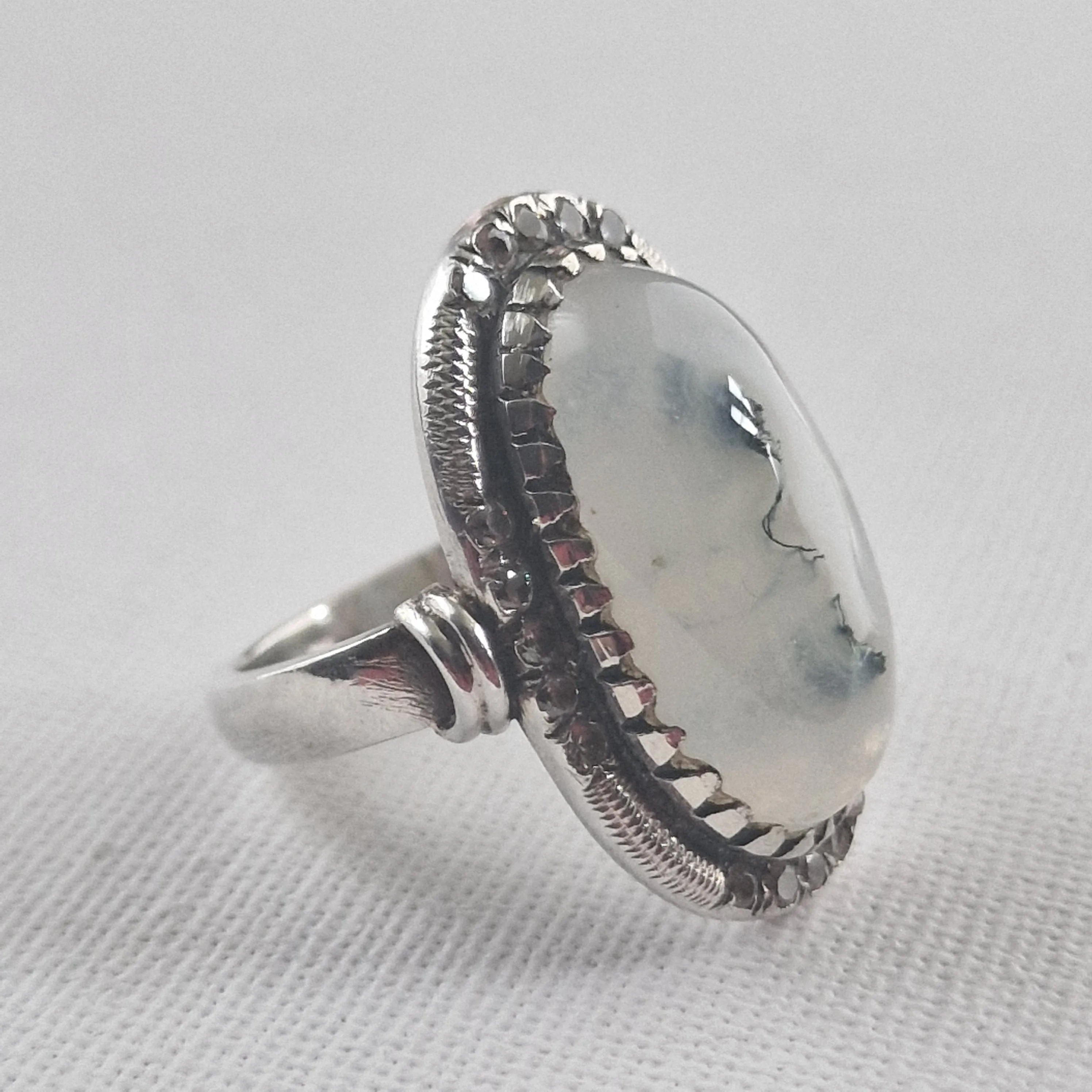 Stunning Moss Agate Handcrafted Silver Sterling 925 Ring